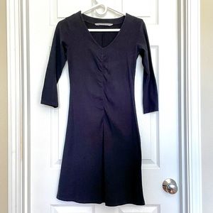 ATHLETA Black 3/4 Sleeve V-Neck Ruched Dress – Size XXS